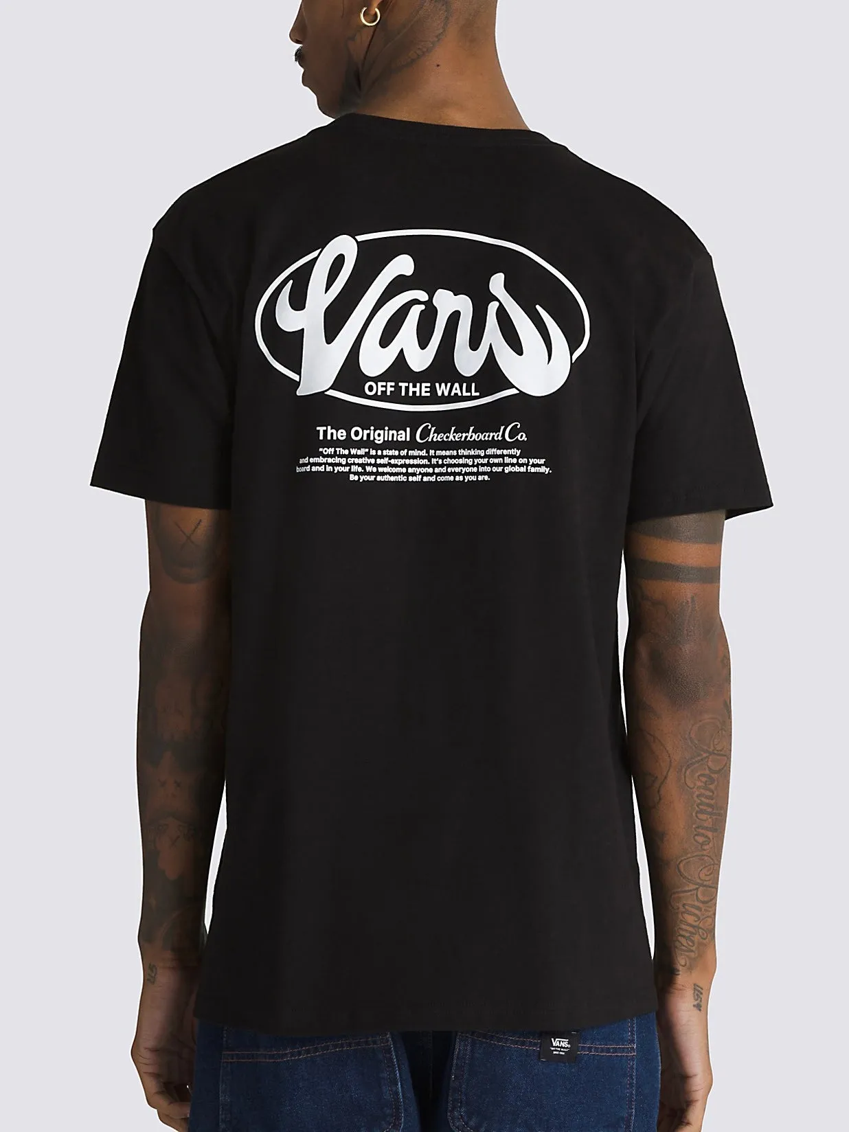 Global Line T-Shirt