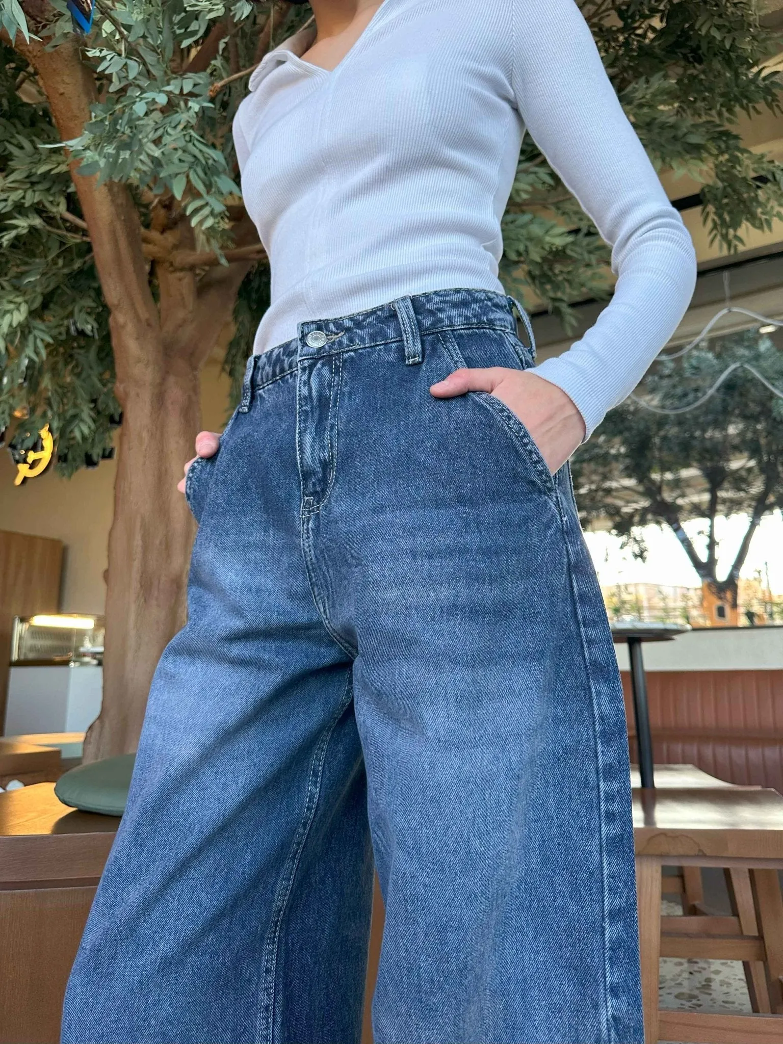 Skater - Mid Navy Blue Washed Skater Jeans.
